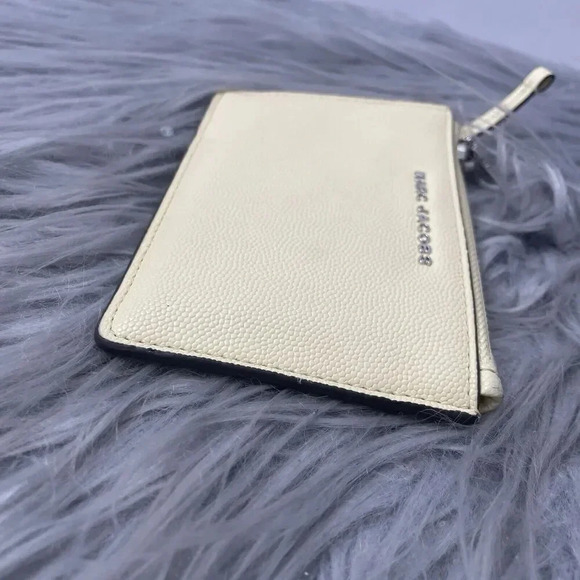 Marc Jacobs Leather Top Zip Card Case Wristlet Wallet Light Yellow - Picture 6 of 6
